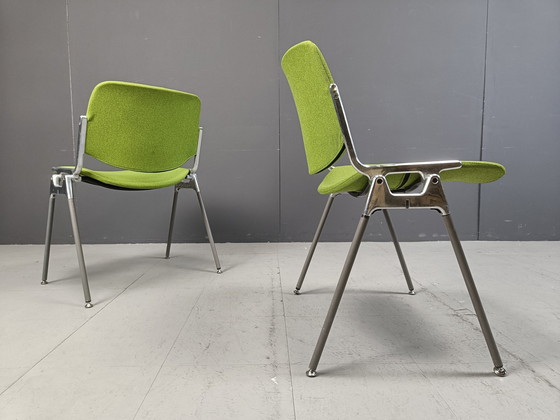 Image 1 of Vintage Dsc 106 bijzetstoelen door Giancarlo Piretti voor Castelli, set van 4
