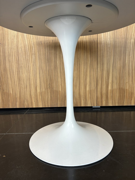 Image 1 of Knoll international Tulip tafel Eero Saarinen