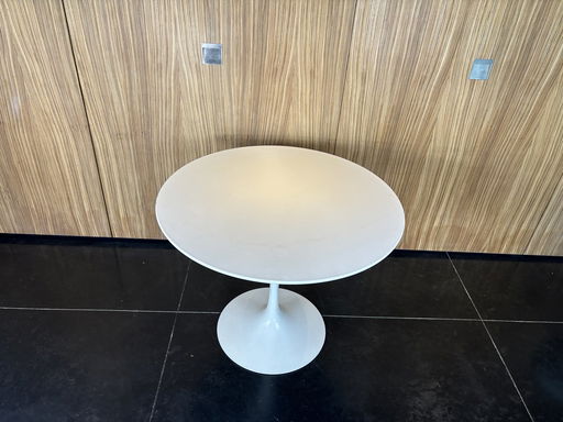 Knoll international Tulip tafel Eero Saarinen