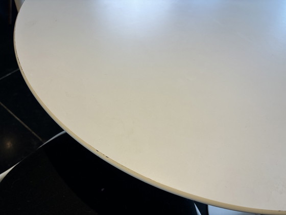 Image 1 of Knoll international Tulip tafel Eero Saarinen