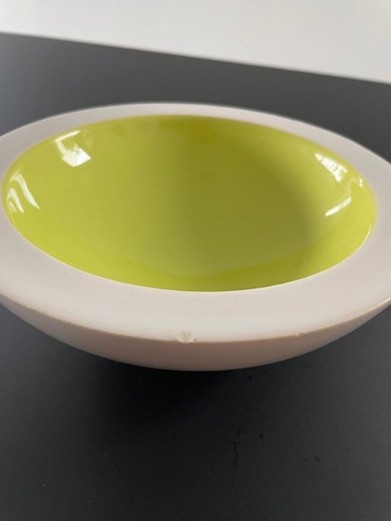 Image 1 of Schaal Lime/Wit Rond Design By Veip Benelux