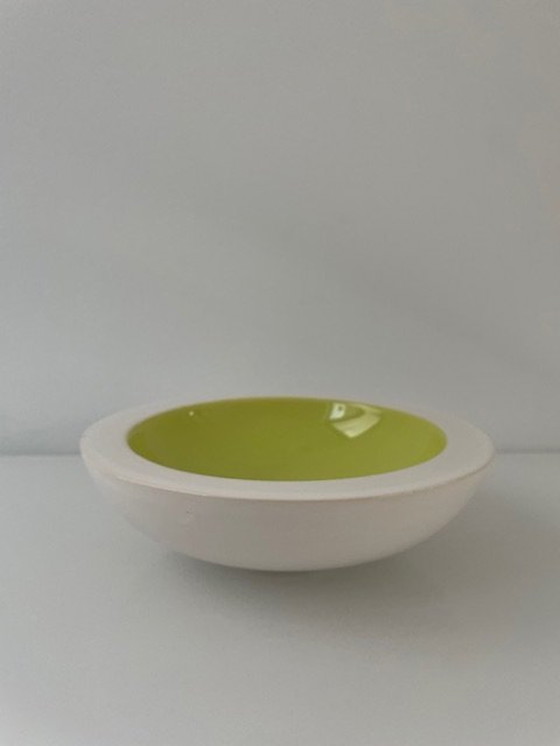 Image 1 of Schaal Lime/Wit Rond Design By Veip Benelux