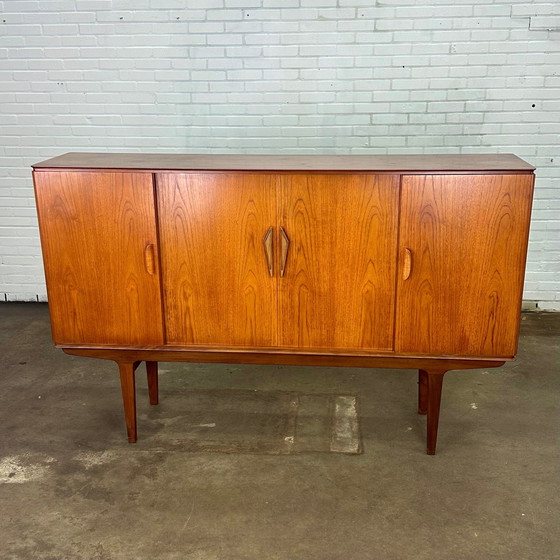 Image 1 of Deens Vintage Teakhouten Dressoir / High Board  Met Ingebouwde Bar