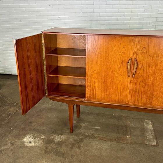 Image 1 of Deens Vintage Teakhouten Dressoir / High Board  Met Ingebouwde Bar