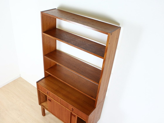 Image 1 of Vintage boekenkast