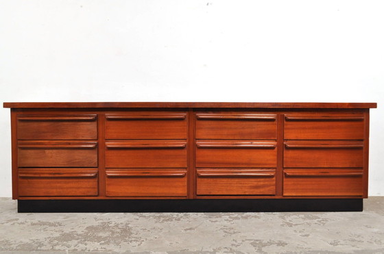 Image 1 of Vintage mahonie ladekast / dressoir