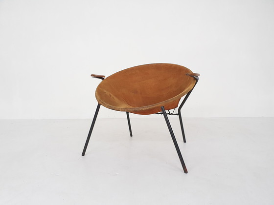 Image 1 of Hans Olsen suede 'Balloon' stoel voor Lea design, Denemarken 1950's