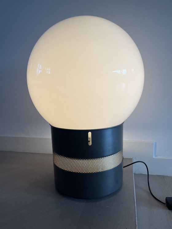 Image 1 of Artemide Mezzoracolo lamp