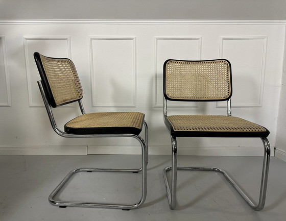 Image 1 of Thonet S32 stoel van stalen buis klassiek sledemodel