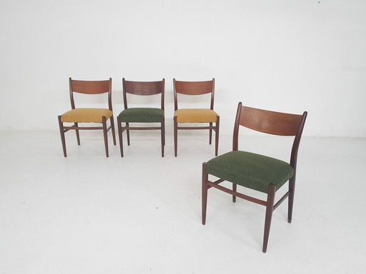 Set van vier teakhouten Pastoe "Sa10" eetkamerstoelen, Nederland 1959