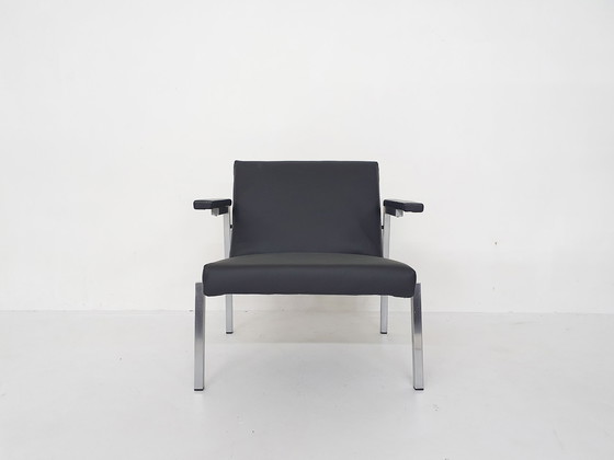 Image 1 of Martin Visser voor 't Spectrum model SZ66 fauteuil, Nederland 1964