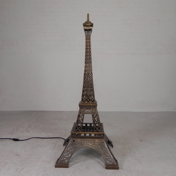 Image 1 of Grote, 110 Cm Hoge Bronzen Eiffeltoren Met Verlichting, Jaren 70