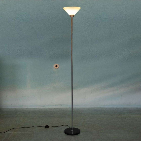 Image 1 of Vintage vloerlamp melkglas en chroom, minimalist uplight