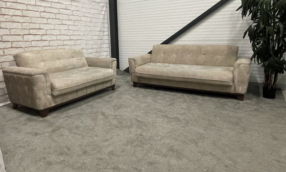 Image 1 of Taupe Sofa 2,5 + 3 zits met slaapfunctie