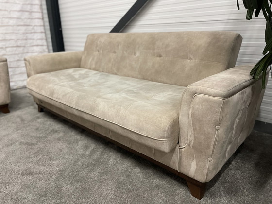 Image 1 of Taupe Sofa 2,5 + 3 zits met slaapfunctie