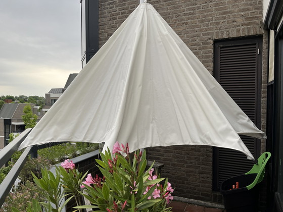 Image 1 of Tuuci Nul Horizon Parasol