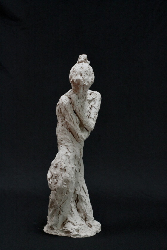 Image 1 of Yolane Ide (1931) - Terracotta sculptuur van een naakte vrouw, jaren 1960