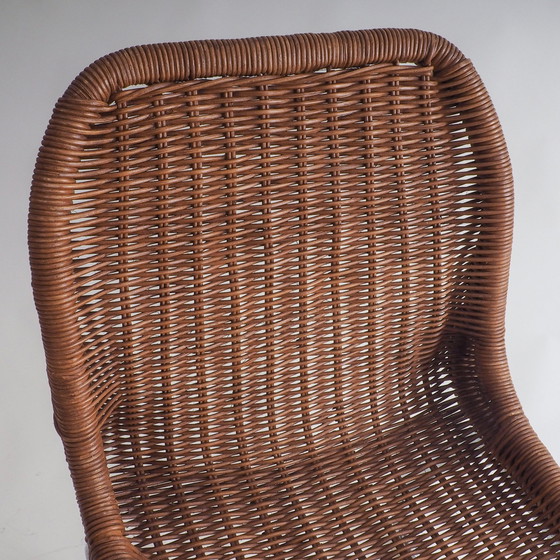 Image 1 of 2 Rotan sledestoelen toegeschreven aan Dirk Van Sliedregt voor Gebroeders Jonkers Noordwolde