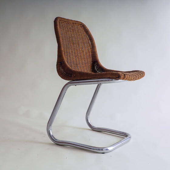 Image 1 of 2 Rotan sledestoelen toegeschreven aan Dirk Van Sliedregt voor Gebroeders Jonkers Noordwolde