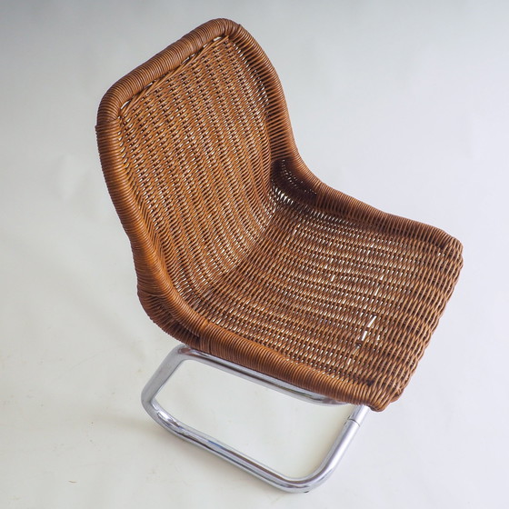 Image 1 of 2 Rotan sledestoelen toegeschreven aan Dirk Van Sliedregt voor Gebroeders Jonkers Noordwolde