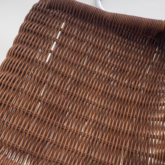 Image 1 of 2 Rotan sledestoelen toegeschreven aan Dirk Van Sliedregt voor Gebroeders Jonkers Noordwolde