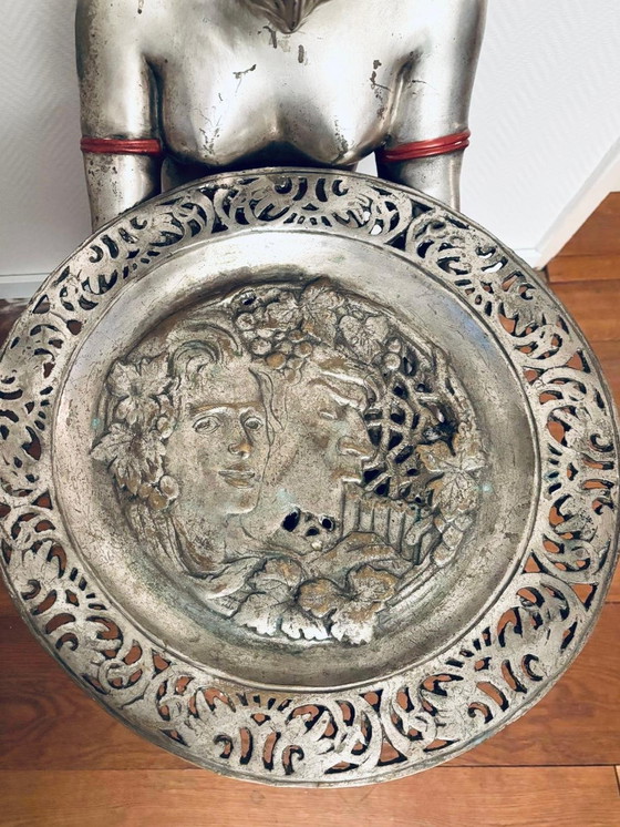 Image 1 of Art Deco Metalen Flapper Meisje