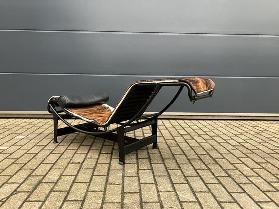 Image 1 of Originele Low Numbered Cassina Le Corbusier Lc4 Pony Skin