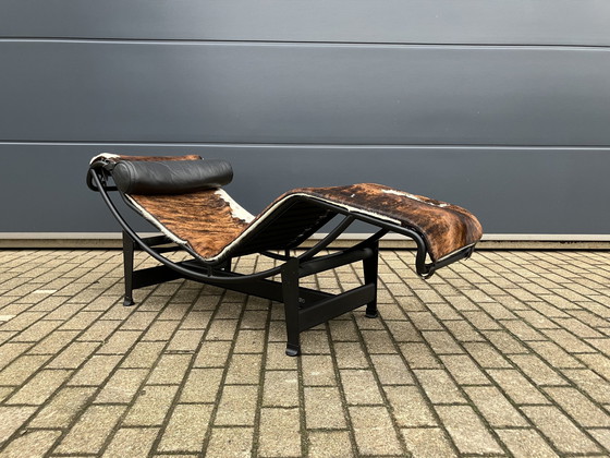 Image 1 of Originele Low Numbered Cassina Le Corbusier Lc4 Pony Skin