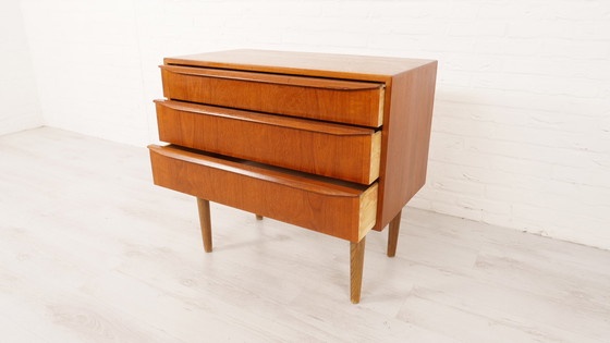 Image 1 of Vintage Deense ladekast | kaptafel | met spiegel | 3 lades | Teak