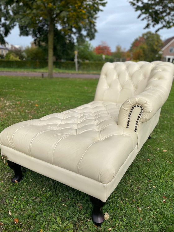 Image 1 of Chesterfield chaise lounges