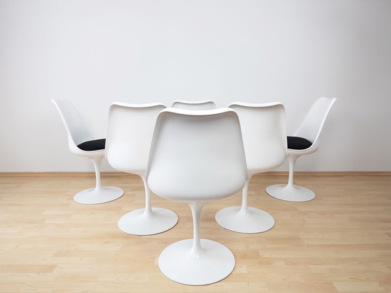 Image 1 of 6x Tulip eetkamerstoelen van Eero Saarinen voor Knoll International