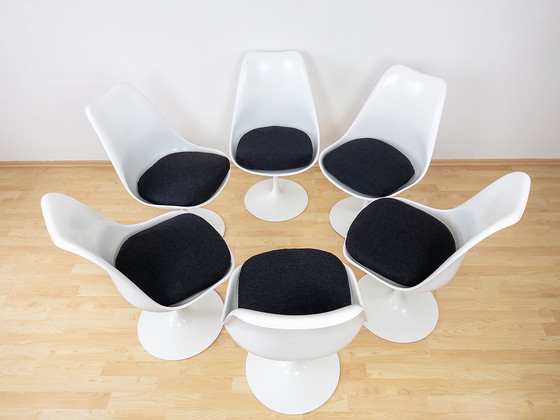 Image 1 of 6x Tulip eetkamerstoelen van Eero Saarinen voor Knoll International