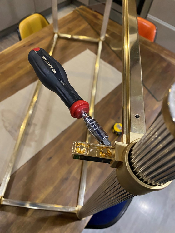 Image 1 of Dubbel dienblad goud en zilver metalen glazen console Le Dauphin Frankrijk Vintage 1970