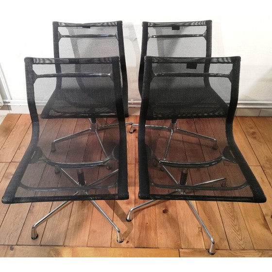 Image 1 of Vintage bureaustoel van Charles & Ray Eames voor Vitra