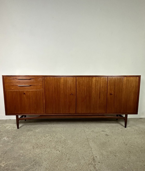 Image 1 of Scandinavisch Zwitsers teak dressoir 1960