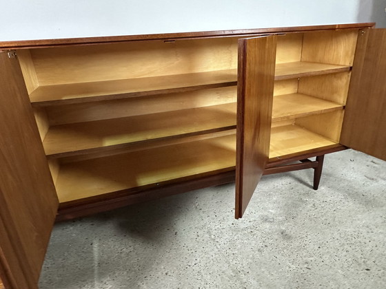 Image 1 of Scandinavisch Zwitsers teak dressoir 1960