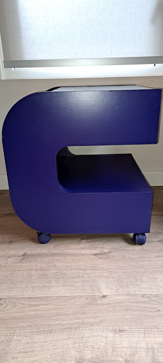 Image 1 of Ikea Ilen nachtkastje/tv kastje 1999 blauw