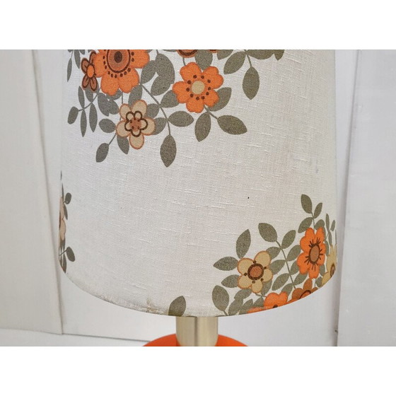 Image 1 of Vintage vloerlamp uit het ruimtetijdperk in opaline glas en verguld messing, 1970