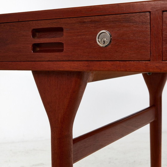 Image 1 of Vintage teakhouten bureau van Nanna Ditzel voor Søren Willadsen, jaren 1950