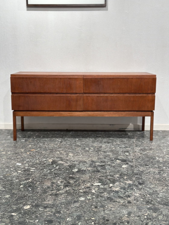 Image 1 of Scandinavisch Teak Dressoir