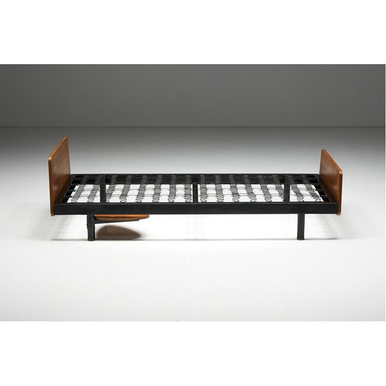 Image 1 of Vintage gelakt metalen daybed van Jean Prouvé, Frankrijk 1950