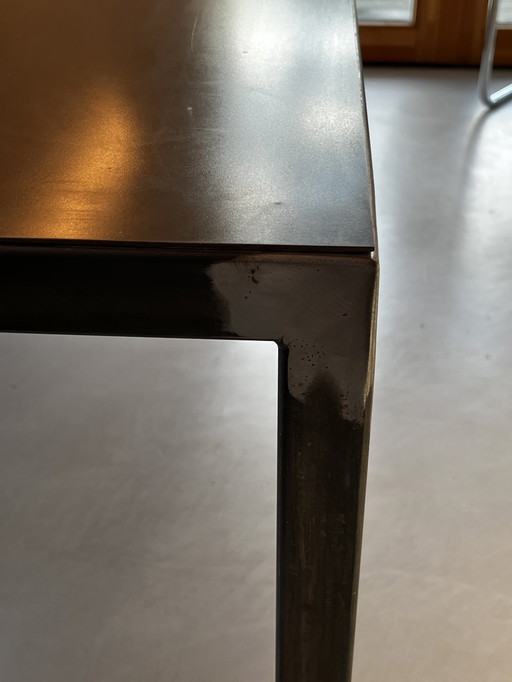 O-Form (Iron) Stalen Tafel 