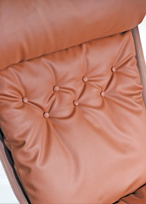 Image 1 of Falcon fauteuil en Ottoman, Sigurd Ressell voor Vatne Mobler, 1970