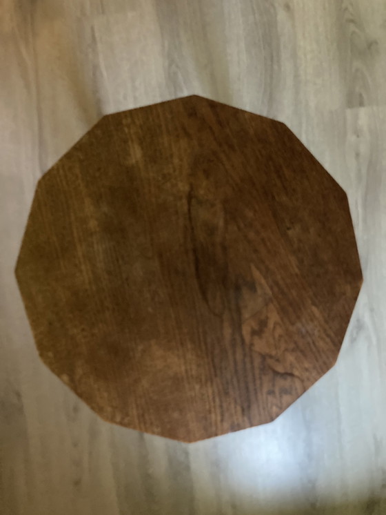 Image 1 of Vintage brutalist bijzettafeltje van hout