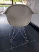 10x Vitra stoelen wit