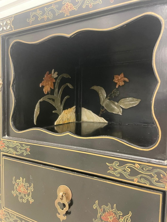 Image 1 of Vintage Chinese Penant/Dressoir Kastje