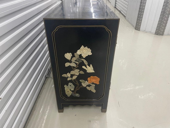 Image 1 of Vintage Chinese Penant/Dressoir Kastje