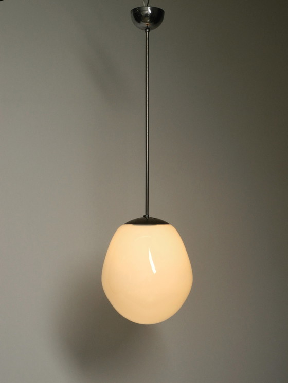 Image 1 of Originele Mid Century Modernistische XL Wagenfeld glazen hanglamp