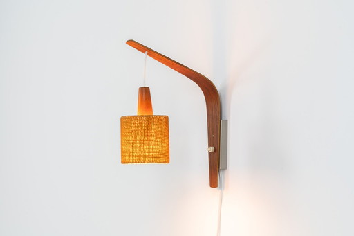 Wandlamp van multiplex en sisal (Denemarken, jaren 1960).