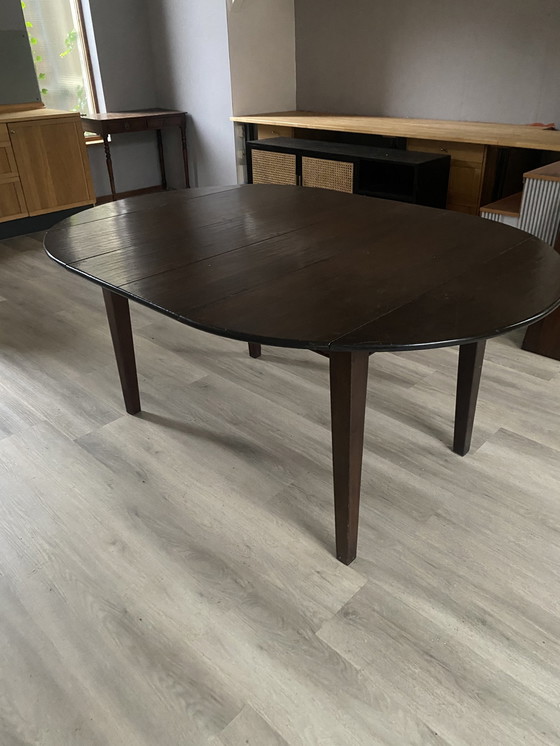 Image 1 of Cherry Company Ovale Tafel Kersenhout